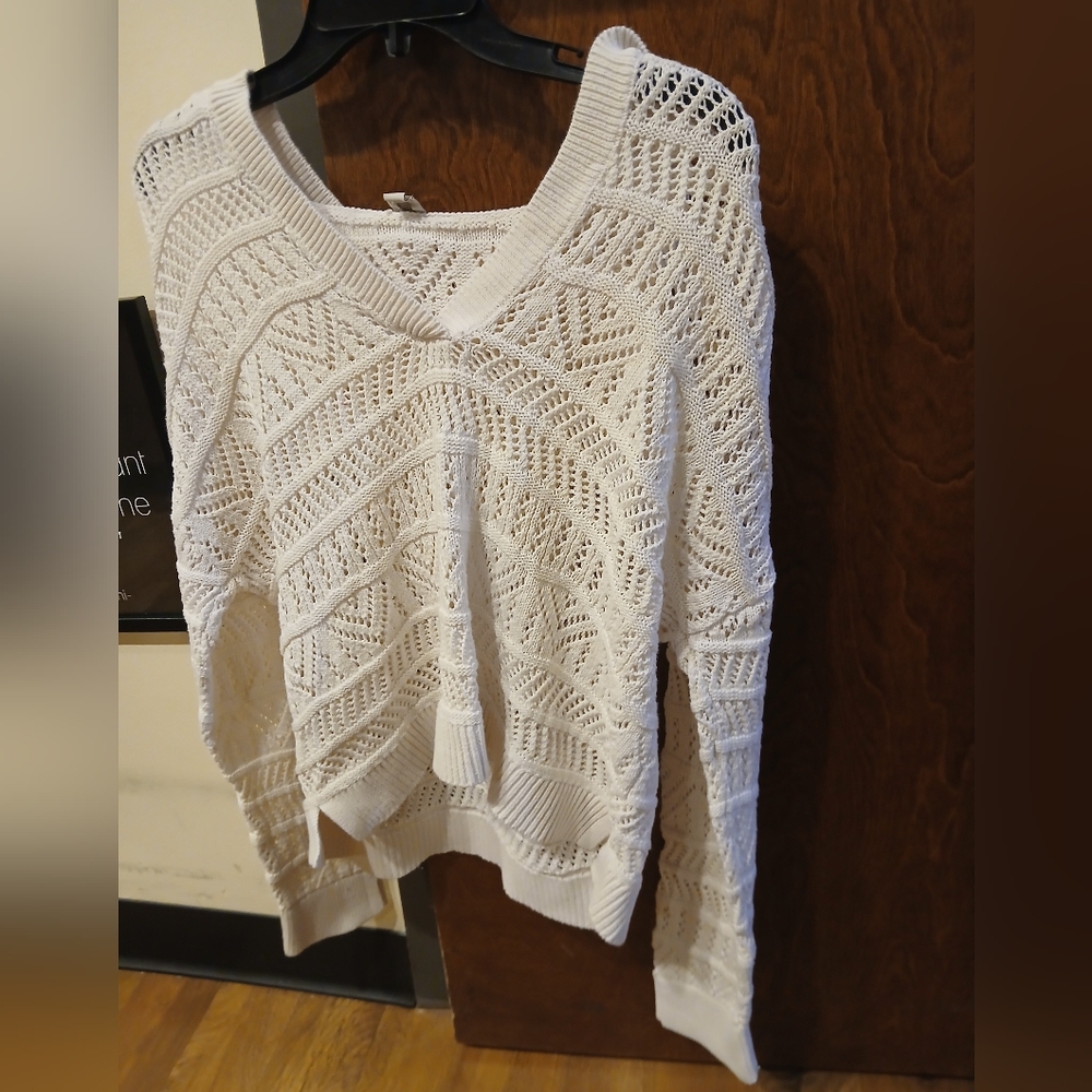 NWOT/ LOFT cream textured hooded open knir sweater